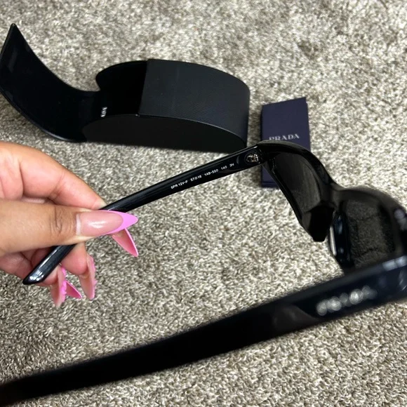 PRADA sunglasses 🕶️ - Picture 12 of 12